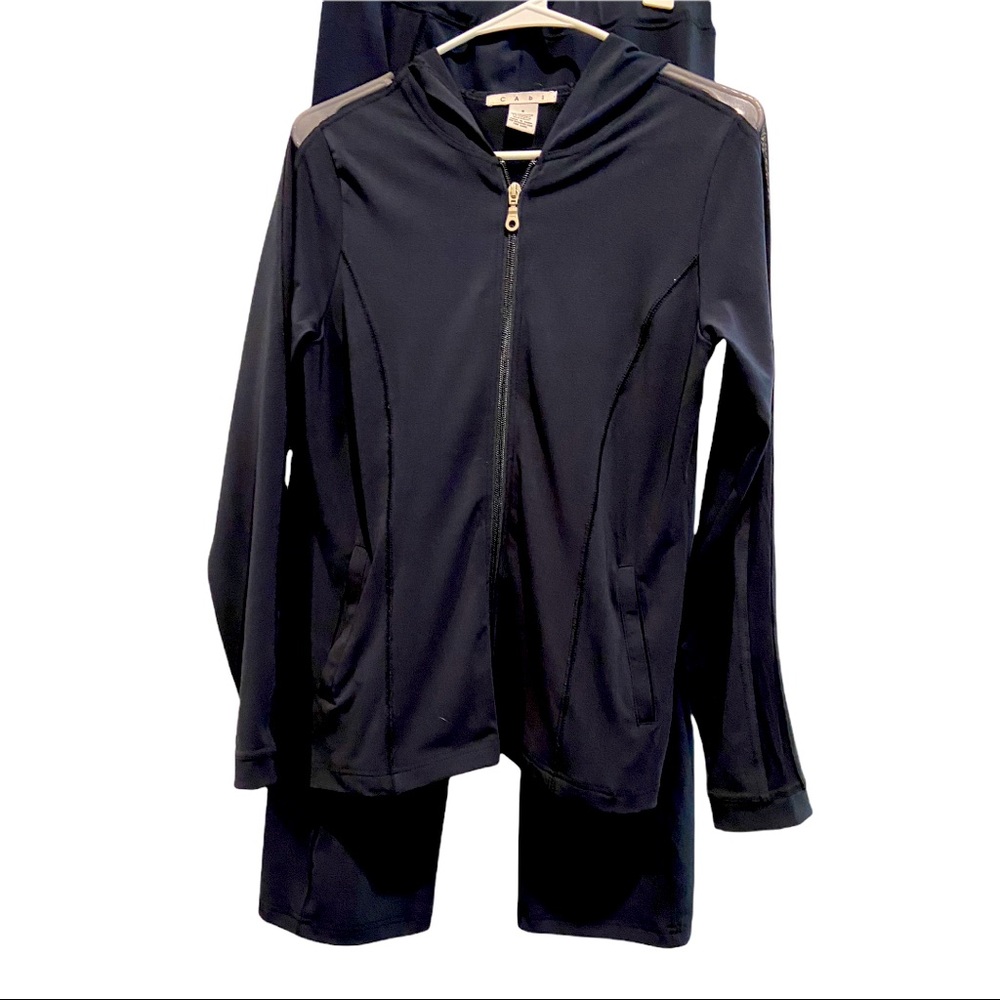 Cabi Athleisure jacket and pants. Size small. EUC